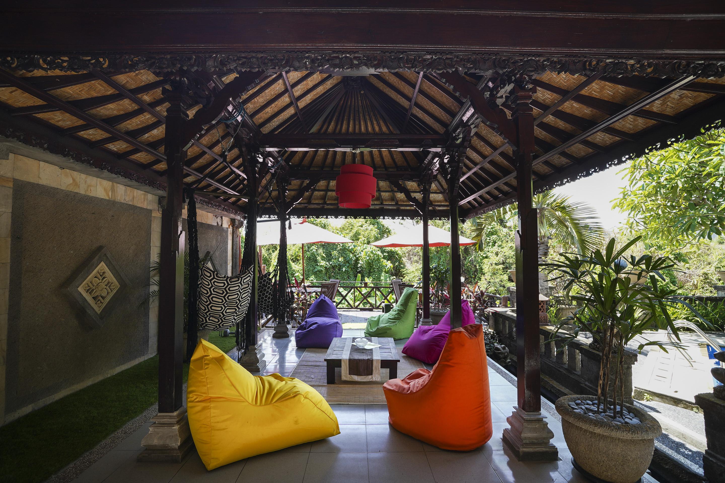 Oyo 2321 Griya Shanti Homestay Ketewel Екстериор снимка