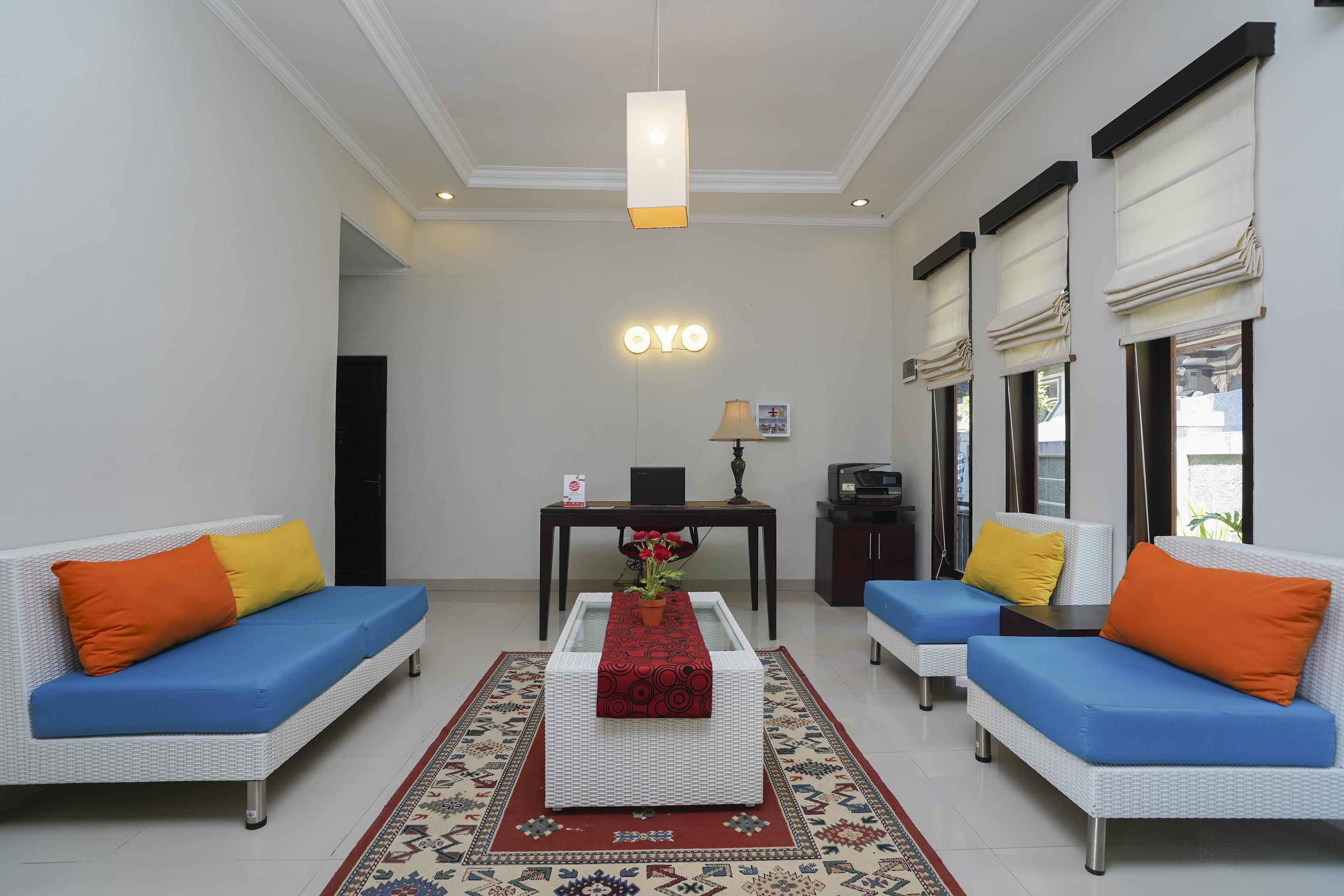Oyo 2321 Griya Shanti Homestay Ketewel Екстериор снимка