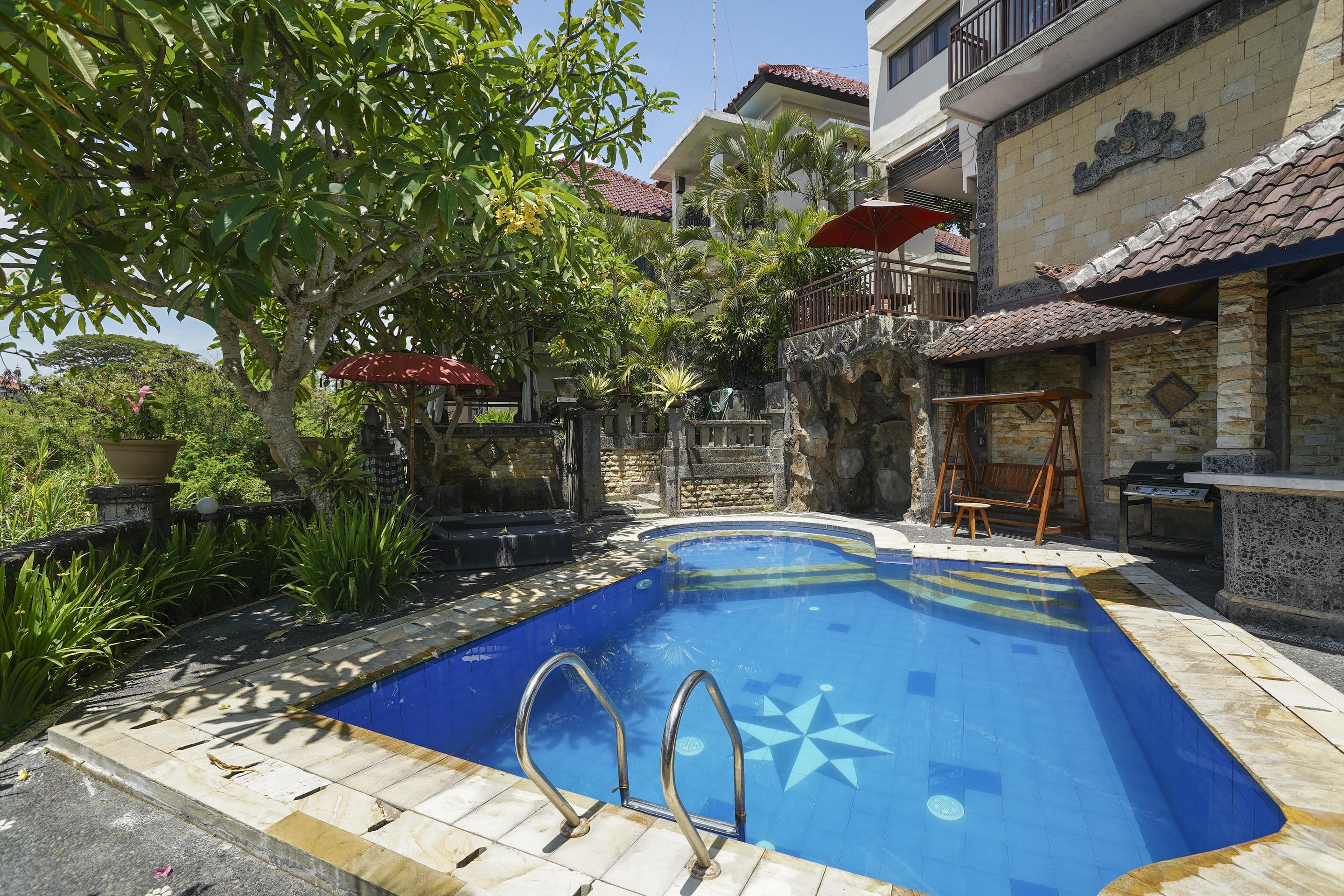 Oyo 2321 Griya Shanti Homestay Ketewel Екстериор снимка